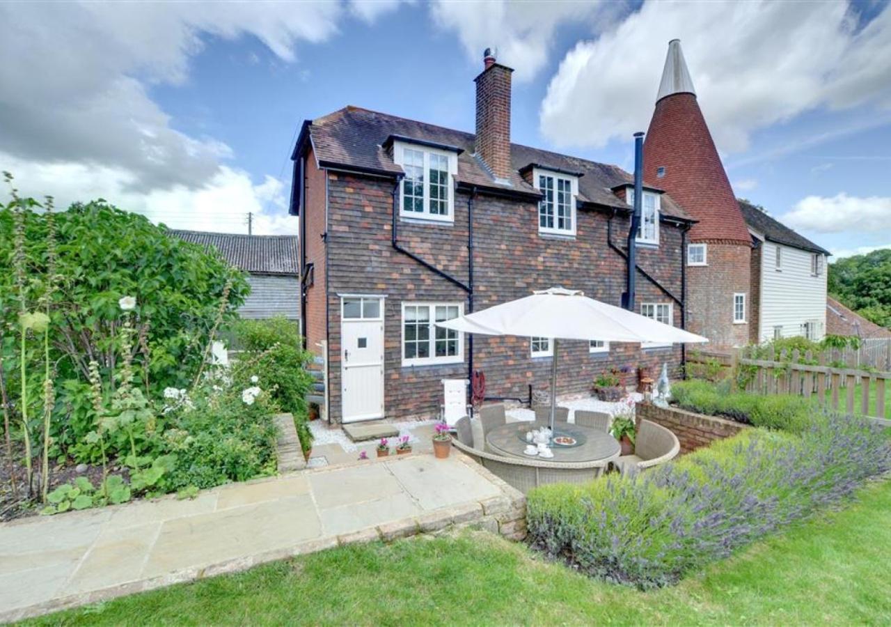 Villa The Coach House Biddenden Exterior foto